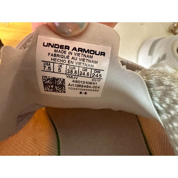 Under Armour Charged Lightening Women's Running White (1285494-004) Size 7.5 - Picture 3 of 7